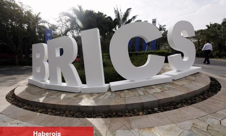 Rusya’dan kritik açıklama: "BRICS, SWIFT’e alternatif geliştiriyor" - Haberois Rusya’dan kritik açıklama: "BRICS, SWIFT’e alternatif geliştiriyor"