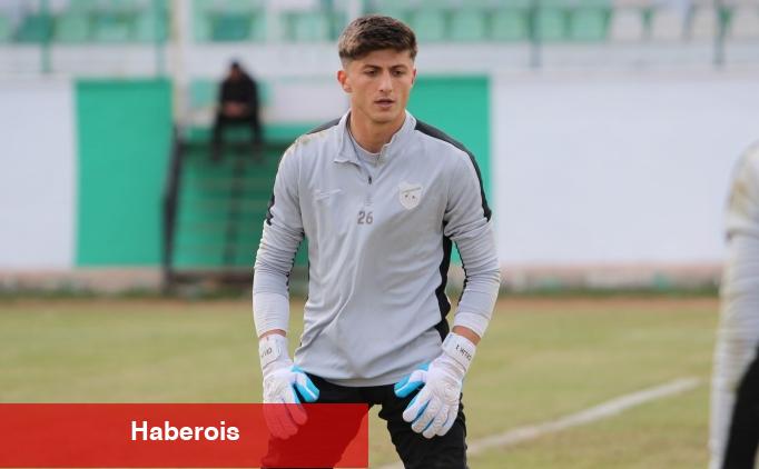 12 Bingölsporlu Oğuzhan Çelik: "Hedefimiz kentimizi hak ettiği yere taşımak" - Haberois 12 Bingölsporlu Oğuzhan Çelik: "Hedefimiz kentimizi hak ettiği yere taşımak"