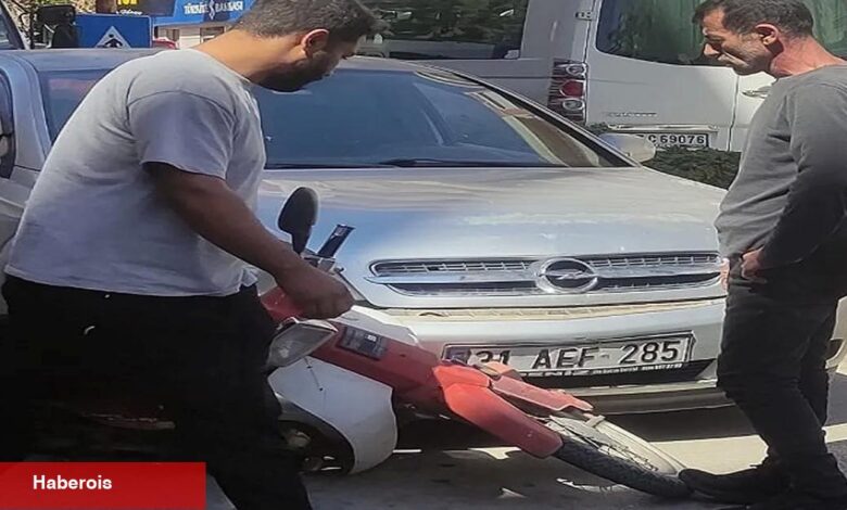 Antalya Kumluca'da maddi hasarlı trafik kazası