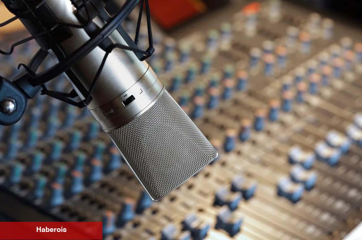 Avustralya'da şoke eden olay! Sevilen radyo programcısı insan değilmiş!