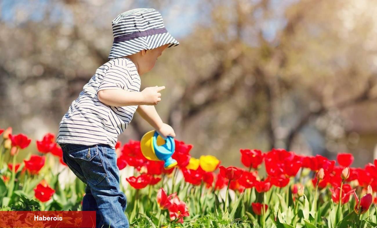Bahar aylarında çocuklar ve bebekler nasıl giydirilmeli?