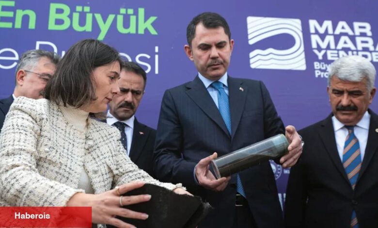 Bakan Kurum: 1,1 milyon metreküp taban çamuru deniz suyundan ayrıştırıldı