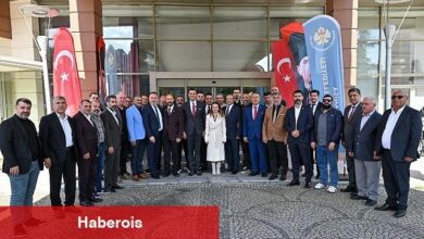 Başkan Zeyrek, Manisa Ağrılılar Derneği üyeleri ile bir araya geldi