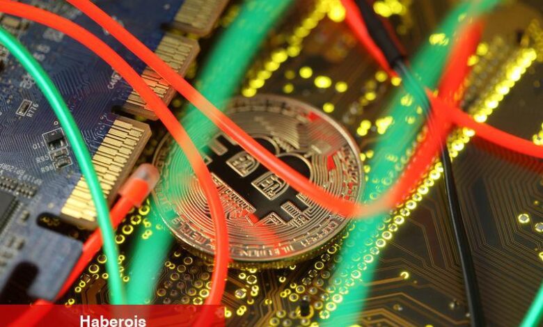 Bitcoin fiyatı bugün: ETF girişleri ticaret belirsizliğini aşmaya yardımcı olurken 94 bin dolarda sabit