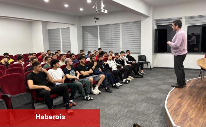 Boks Ulusal Grubu'na yönelik eğitim konferansı düzenlendi