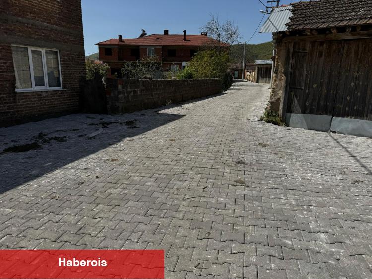 Bursa Yenişehir'de Ercan Özel sahada! Burcun’un yolları yenileniyor