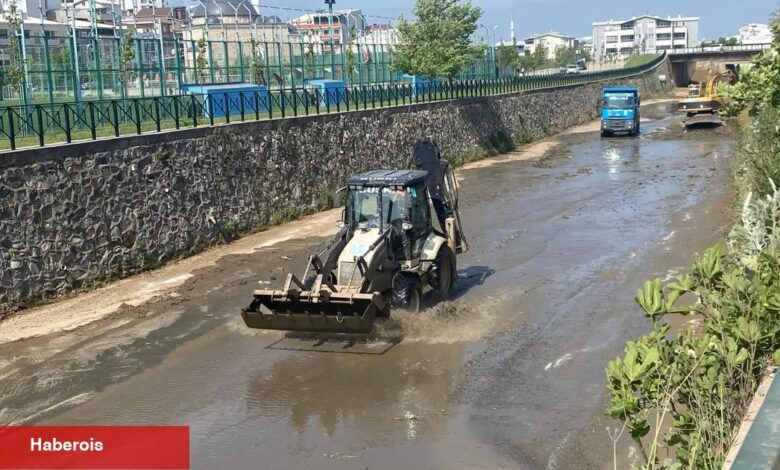 Bursa'da Mandıras Deresi'nde yaz temizliği - Haberois Bursa'da Mandıras Deresi'nde yaz temizliği