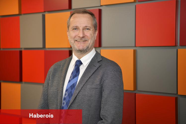 Dijital bankalar zirveye yükseliyor - Haberois Dijital bankalar zirveye yükseliyor