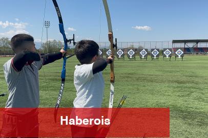 Düzce’de genç okçular hedefi vurdu - Haberois Düzce’de genç okçular hedefi vurdu