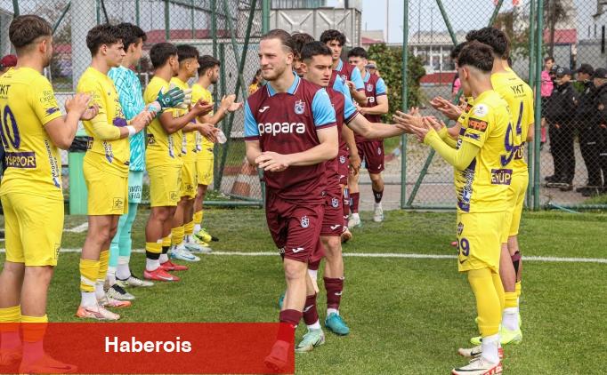 Eyüpspor'un 19 yaş altı ekibinden rakibi Trabzonspor'a jest - Haberois Eyüpspor'un 19 yaş altı ekibinden rakibi Trabzonspor'a jest