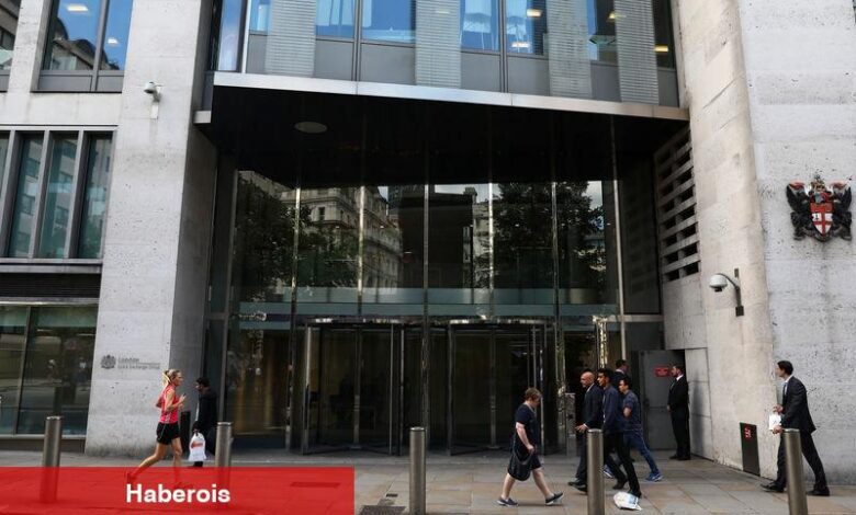 FTSE 100 bugün: Deliveroo payları satın alma teklifiyle fırladı, borsalar yükselişle açıldı - Haberois FTSE 100 bugün: Deliveroo payları satın alma teklifiyle fırladı, borsalar yükselişle açıldı