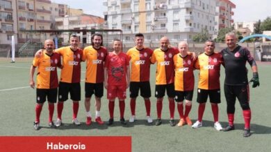 Galatasaraylı eski futbolculardan Cizre'de dostluk maçı - Haberois Galatasaraylı eski futbolculardan Cizre'de dostluk maçı