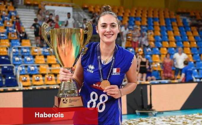 Göztepe Bayan Voleybol Ekibi, Fransız smaçör Amelie Rotar'i transfer etti - Haberois Göztepe Bayan Voleybol Ekibi, Fransız smaçör Amelie Rotar'i transfer etti