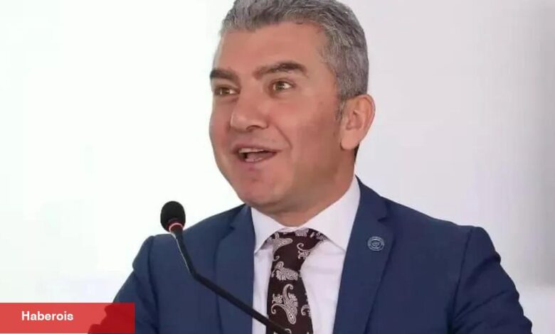 Hürriyetçi Eğitim Sen: Alım gücü her dakika düşüyor