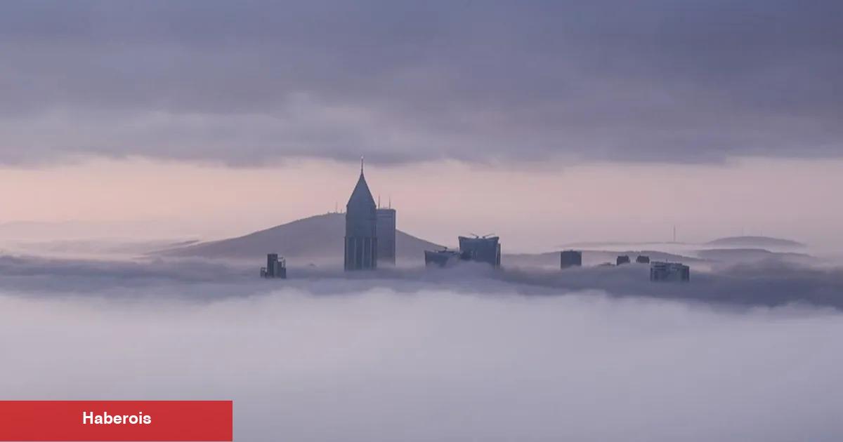 İstanbul sis altında