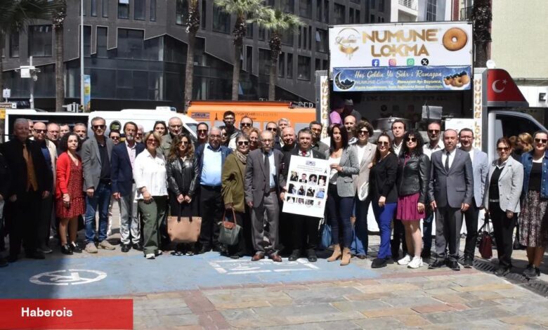 İzmir'de ekonomi basınının 12 dev ismi anıldı - Haberois İzmir'de ekonomi basınının 12 dev ismi anıldı