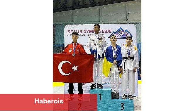 İzmir'li Öğrenciden Dünya İkinciliği Gururu! - Haberois İzmir'li Öğrenciden Dünya İkinciliği Gururu!