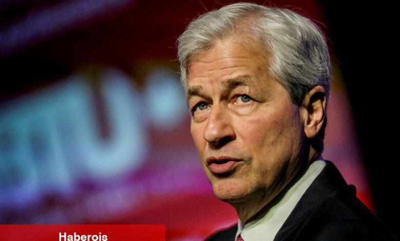 JPMorgan CEO’su Jamie Dimon, temkinli müşteriler ve resesyon riskini değerlendirdi - Haberois JPMorgan CEO’su Jamie Dimon, temkinli müşteriler ve resesyon riskini değerlendirdi