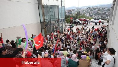 Karabağlar'da 23 Nisan coşkusu dolu dolu yaşandı - Haberois Karabağlar'da 23 Nisan coşkusu dolu dolu yaşandı