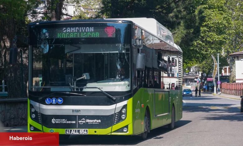 Kocaeli otobüs ve tramvaylarına 'Şampiyon Kocaelispor' yazdı - Haberois Kocaeli otobüs ve tramvaylarına 'Şampiyon Kocaelispor' yazdı