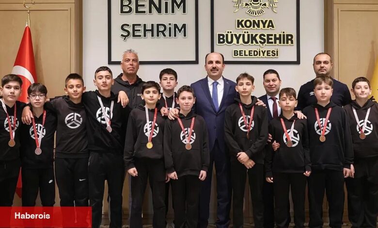 Konya'da dereceye giren öğrencilerden Lider Altay'a ziyaret