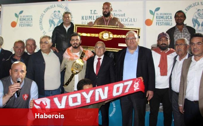 Kumluca Güreşleri'nde başpehlivan Orhan Okulu oldu