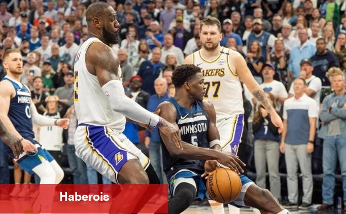LeBron'dan tartışmalı faul kararına reaksiyon: "El topun bir parçası" - Haberois LeBron'dan tartışmalı faul kararına reaksiyon: "El topun bir parçası"