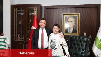 Lider Aydın koltuğunu çocuklara devretti - Haberois Lider Aydın koltuğunu çocuklara devretti