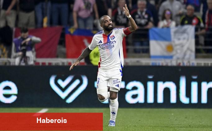 Lyon, geriye düştüğü maçı çevirmeyi bildi! - Haberois Lyon, geriye düştüğü maçı çevirmeyi bildi!