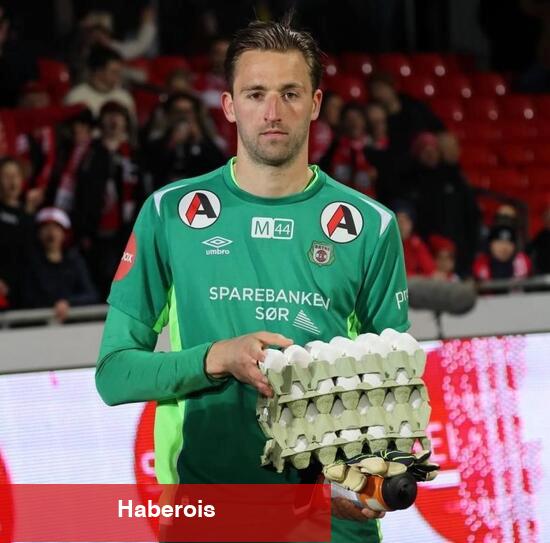 Norveç'te maçın oyuncusuna yumurta mükafatı - Haberois Norveç'te maçın oyuncusuna yumurta mükafatı