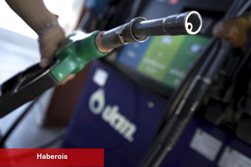 Petrol fiyatları yükseliyor, lakin arz artışı beklentileri ve ticarette belirsizlik üst hareketi sınırlıyor