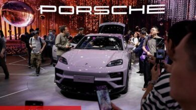 Porsche hisseleri, toplam satışlardaki düşüşe rağmen 1. çeyrekte artan EV teslimatlarıyla yükseldi - Haberois Porsche hisseleri, toplam satışlardaki düşüşe rağmen 1. çeyrekte artan EV teslimatlarıyla yükseldi