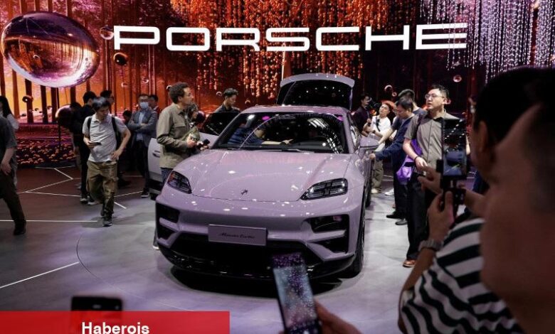Porsche hisseleri, toplam satışlardaki düşüşe rağmen 1. çeyrekte artan EV teslimatlarıyla yükseldi - Haberois Porsche hisseleri, toplam satışlardaki düşüşe rağmen 1. çeyrekte artan EV teslimatlarıyla yükseldi