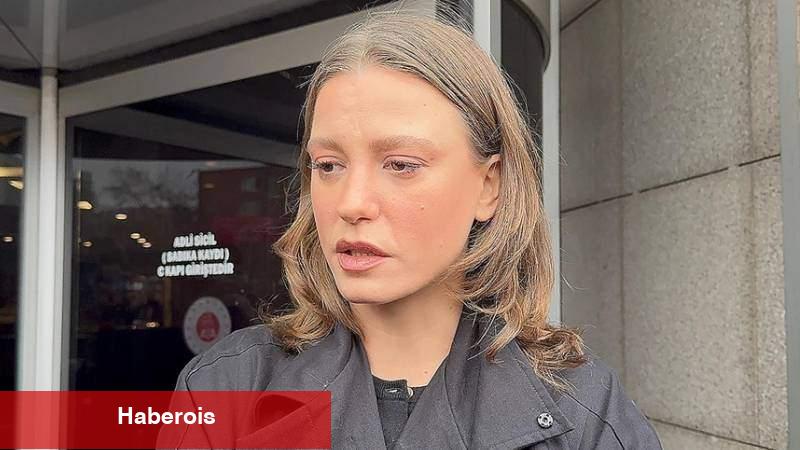 Serenay Sarıkaya'dan reaksiyon çeken Ayşe Barım paylaşımı! Korkulan oldu - Haberois Serenay Sarıkaya'dan reaksiyon çeken Ayşe Barım paylaşımı! Korkulan oldu