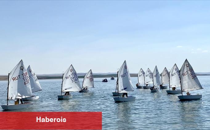 Tekirdağ'da Ulusal Egemenlik ve Çocuk Bayramı Kupası Yelken Yarışları yapıldı