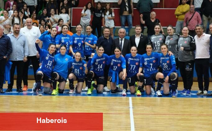 Yalıkavakspor üst üste ikinci şampiyonluk için finalde - Haberois Yalıkavakspor üst üste ikinci şampiyonluk için finalde