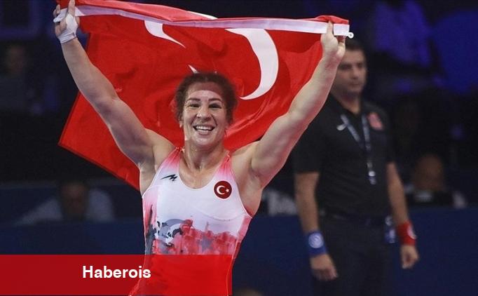 Yasemin Adar Yiğit'ten mindere veda!