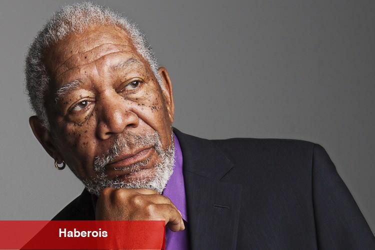 Yıllardır kulağından çıkarmıyor! Morgan Freeman küpelerinin sırrını birinci sefer açıkladı
