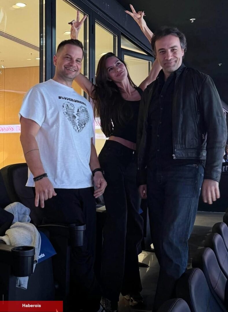 Bir periyoda damga vurmuştu! Hekimler'in oyuncuları bir ortaya geldi - Haberois Bir periyoda damga vurmuştu! Hekimler'in oyuncuları bir ortaya geldi