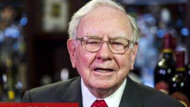 Buffett’ın Berkshire’ı daha fazla pay satıyor, nakit rezervi rekor 347,7 milyar dolara yükseliyor