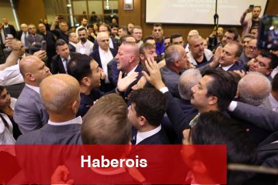 Bursa Büyükşehir Meclisi’nde gerginlik! Lider Bozbey'den atağa kınama! - Haberois Bursa Büyükşehir Meclisi’nde gerginlik! Lider Bozbey'den atağa kınama!