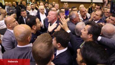 Bursa Büyükşehir Meclisi’nde gerginlik! Lider Bozbey'den atağa kınama!