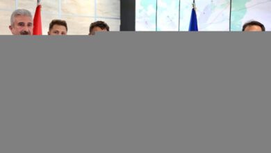 Bursa'da grev sona erdi! BURULAŞ ile Demiryol-İş ortasında toplu iş mukavelesi imzalandı!