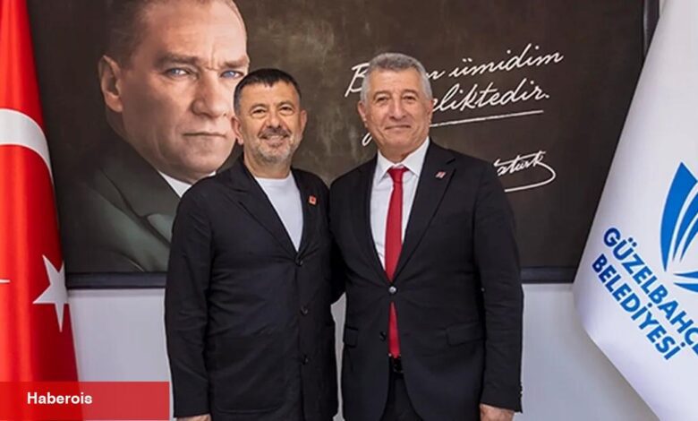 CHP'li Ağbaba’dan Güzelbahçe'ye övgü