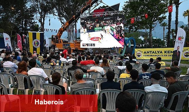 Dev maç dev ekranda - Haberois Dev maç dev ekranda