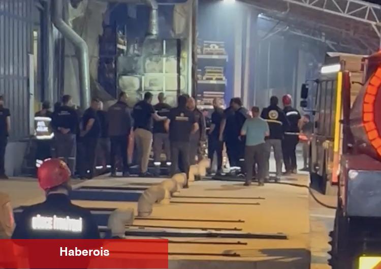 Düzce'de fabrikada yangın çıktı! Can kaybı yok! - Haberois Düzce'de fabrikada yangın çıktı! Can kaybı yok!