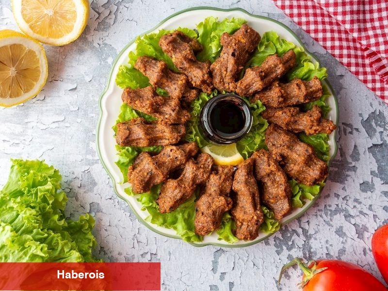 Etli Ve Cevizli Çiğ Köfte