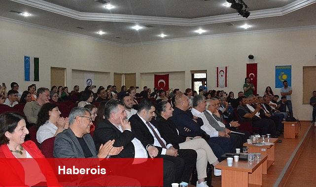 EÜ TDAE Kurucu Müdürü Prof. Dr. Türkmen'in 80. Yaşına İthafen "Âşıklık Geleneği Paneli" düzenlendi - Haberois EÜ TDAE Kurucu Müdürü Prof. Dr. Türkmen'in 80. Yaşına İthafen "Âşıklık Geleneği Paneli" düzenlendi