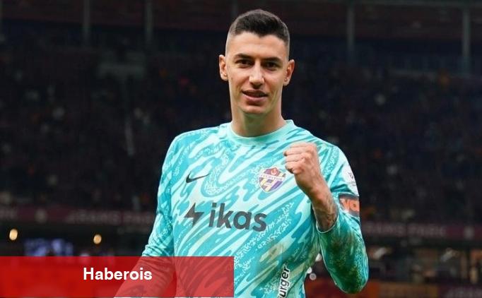 Eyüpspor'da Berke Özer'e yeni sözleşme! - Haberois Eyüpspor'da Berke Özer'e yeni sözleşme!