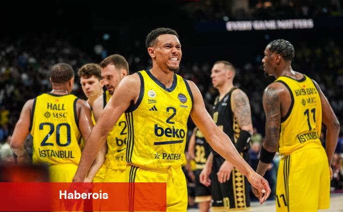 Fenerbahçe Beko ikinci kere kupayı müzesine götürdü